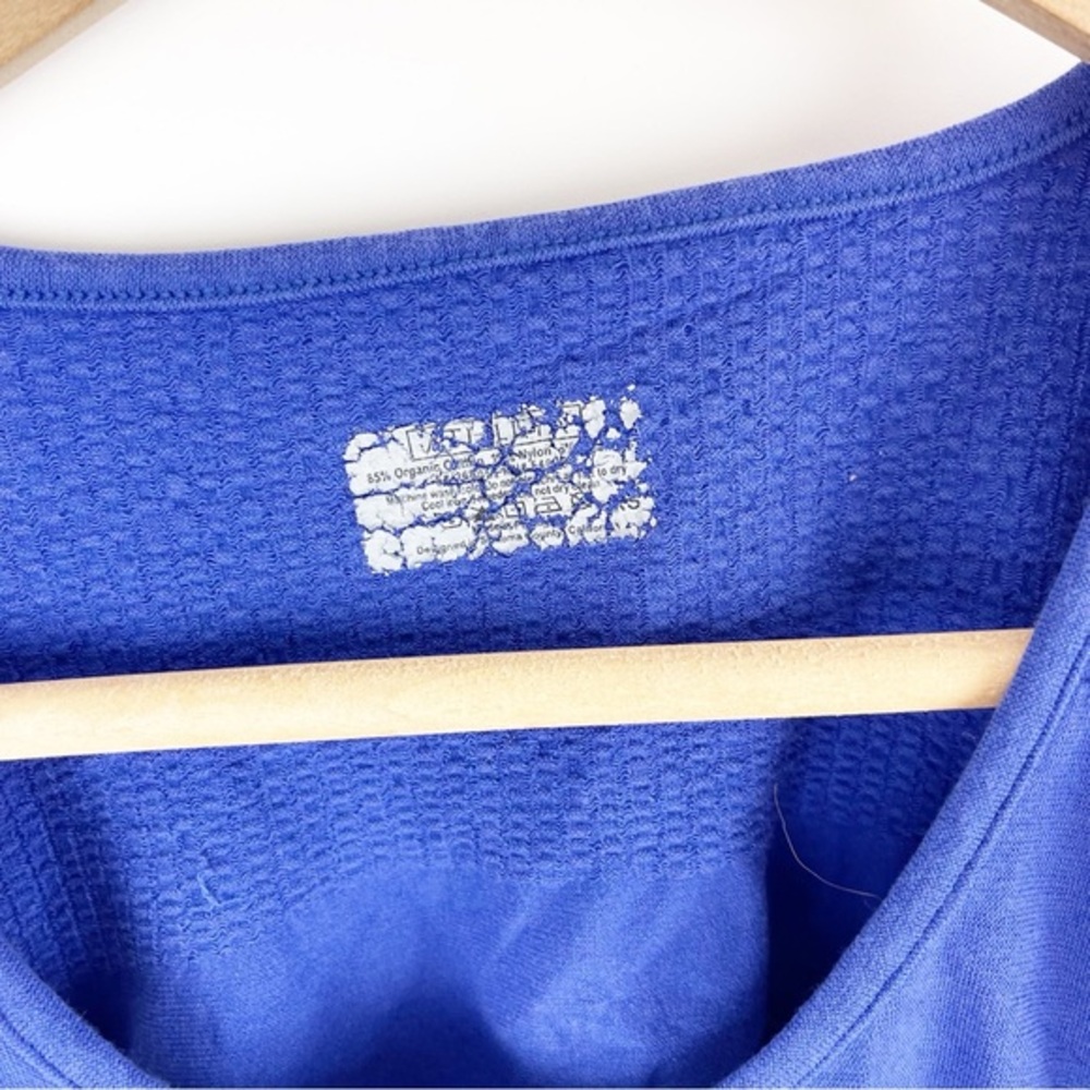 Athleta Blue Breathe Tank Size Extra Small - Picture 5 of 8